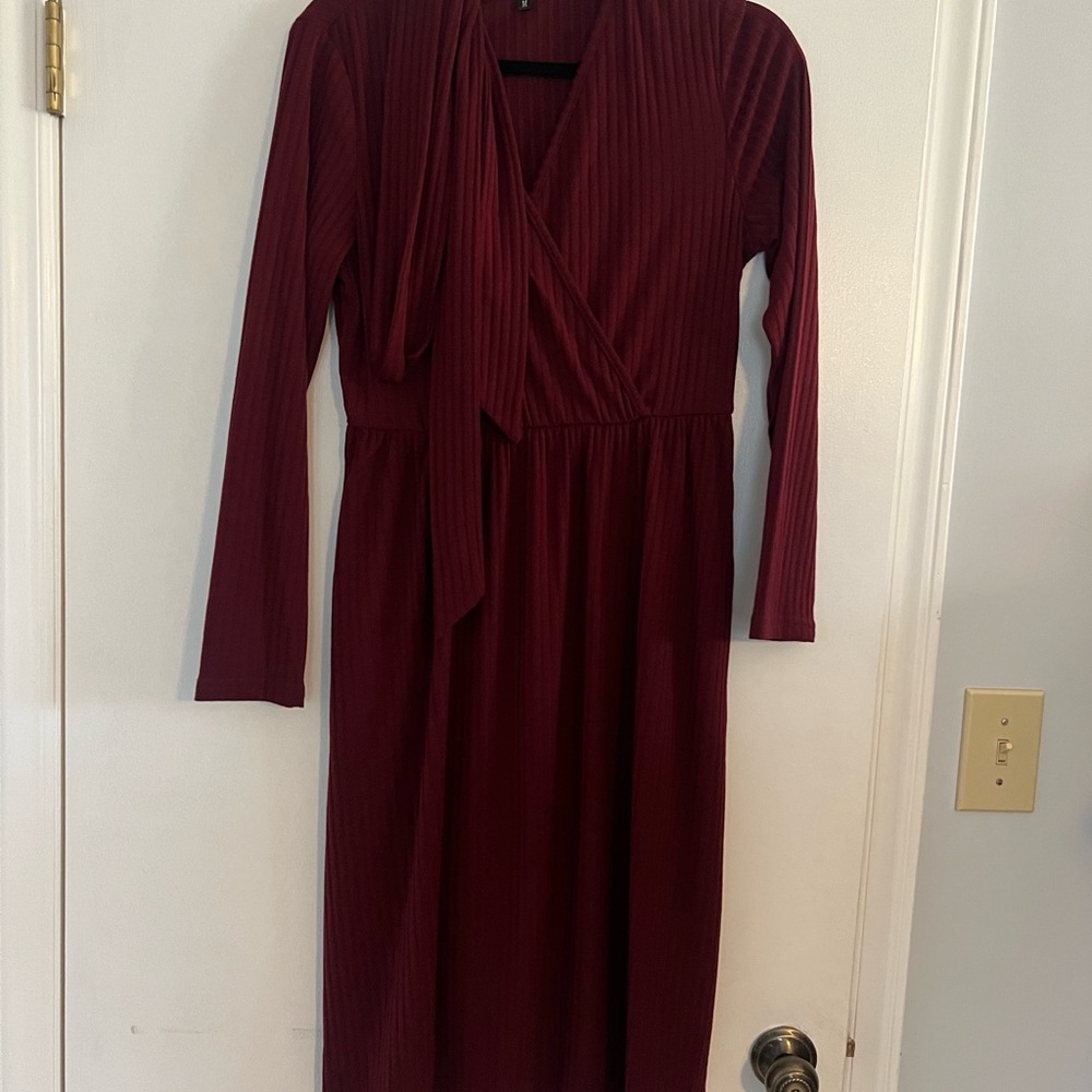 Chic Long Sleeve Burgundy Dress